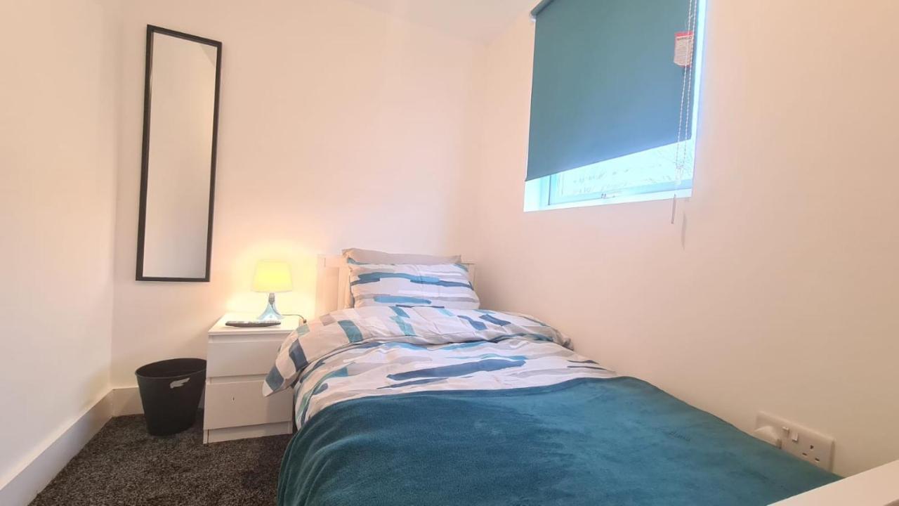 Cosy Single Room In Manor Park London Exterior foto
